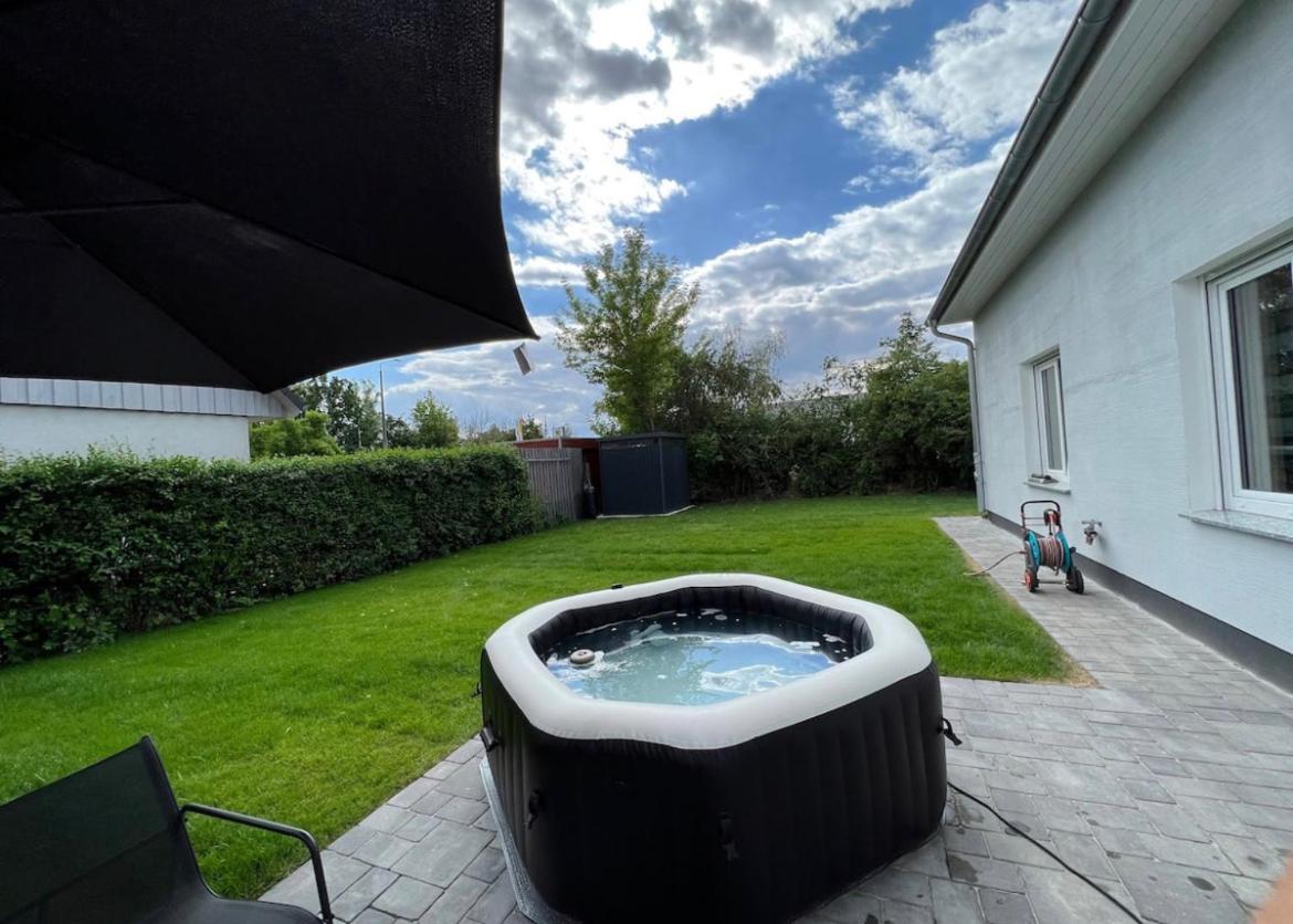 柏林Haushalfte Mit Garten, Kamin, Grill & Whirlpool Nahe Ber别墅 外观 照片